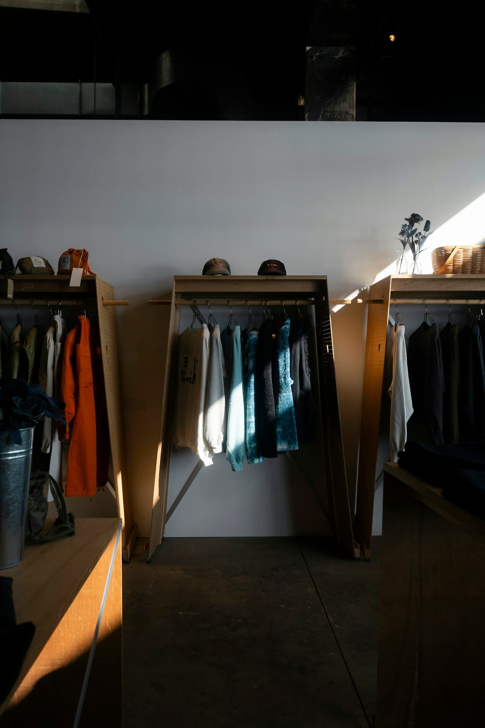 E-commerce & retail